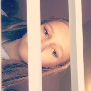 Meet your Posher, Maddie